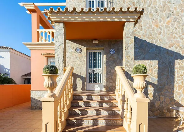 Sun, Relax, Climatized Pool & Steps To The Beach By Mellow