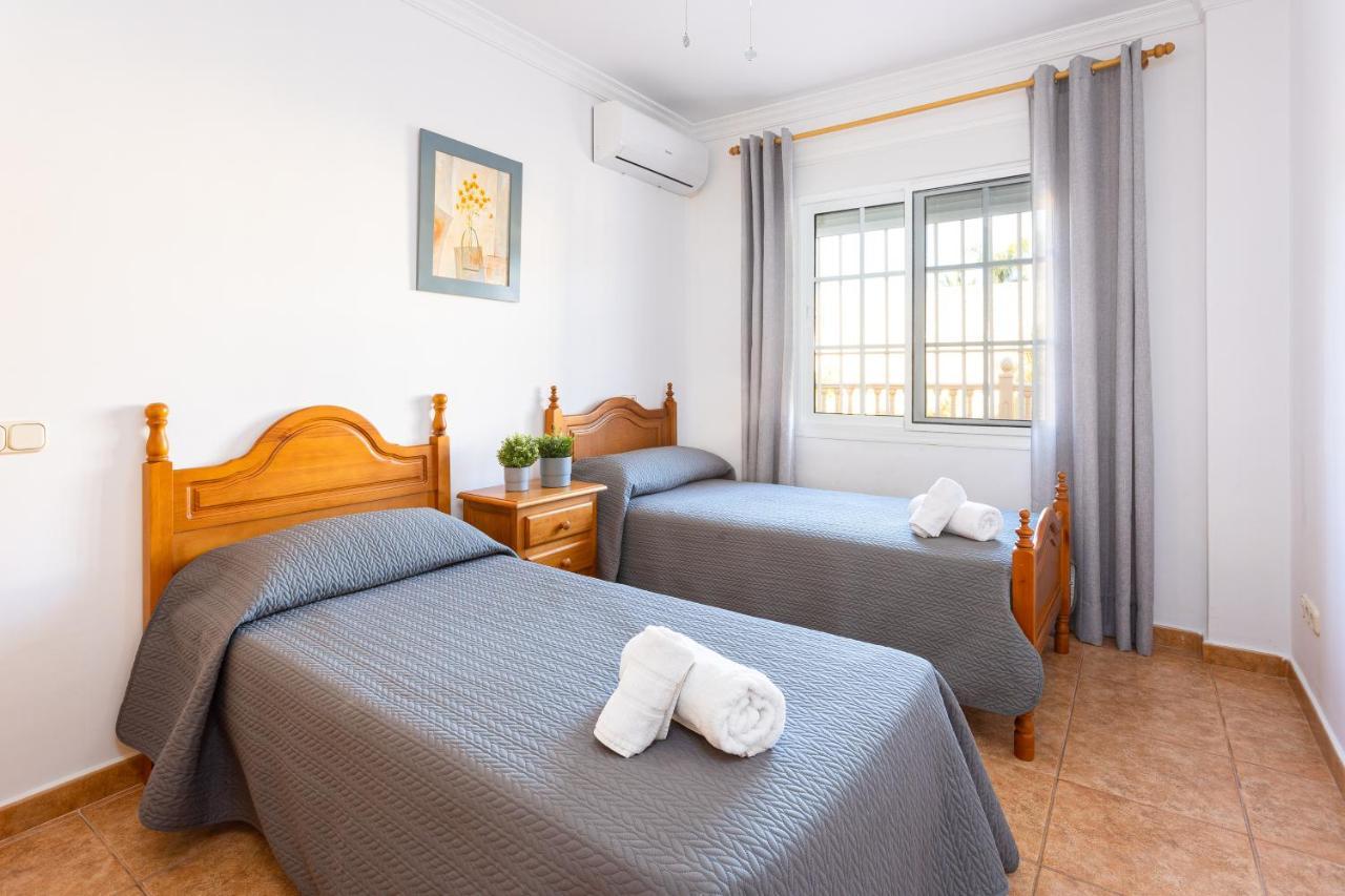 Villa Sun, Relax, Climatized Pool & Steps To The By Mellow